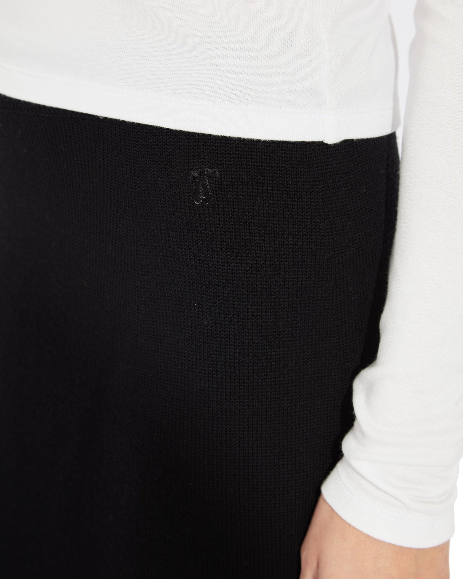 Dara Sweater Skirt - Image 6